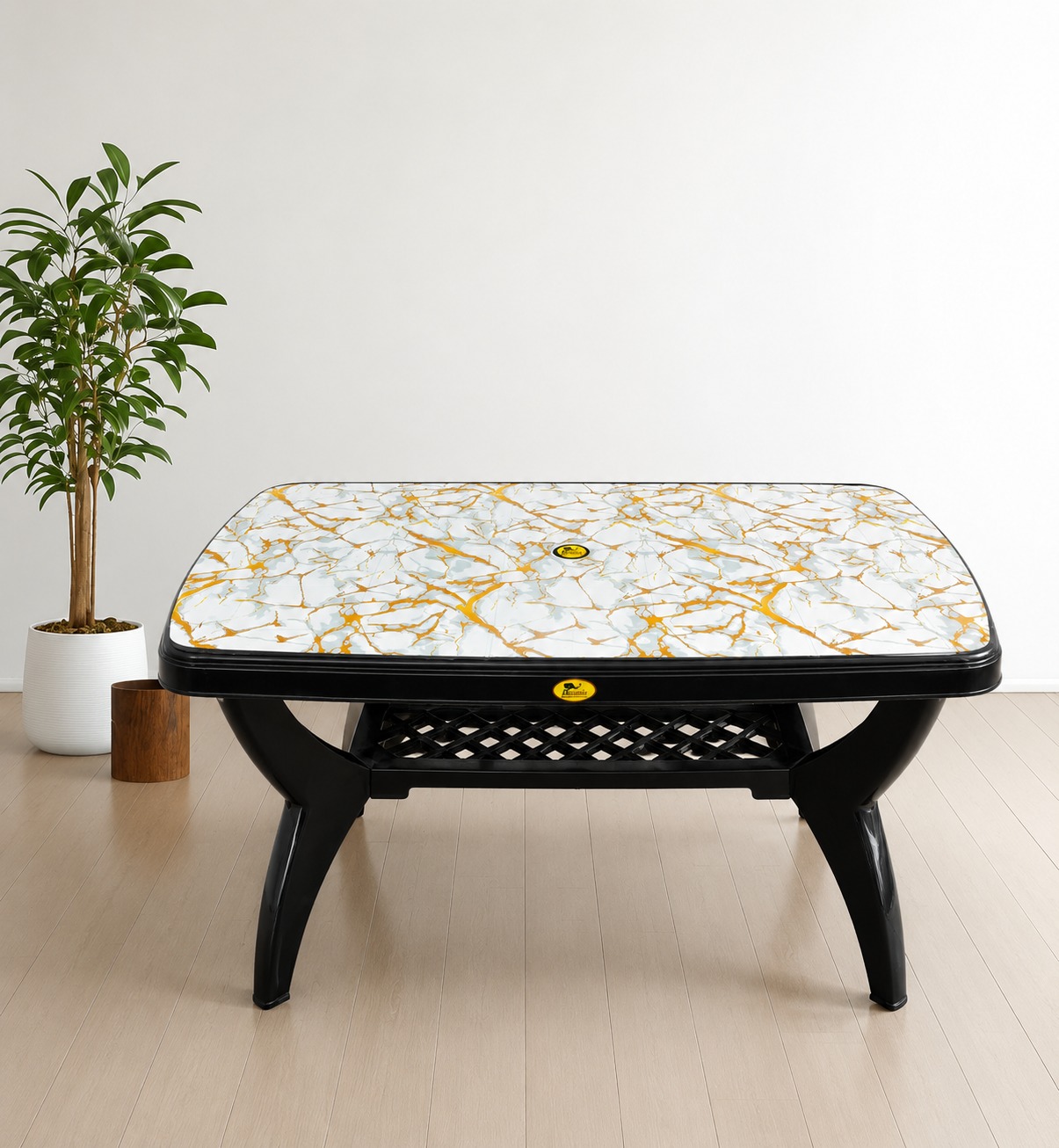 PLASTIC DINING TABLE (Royal)
