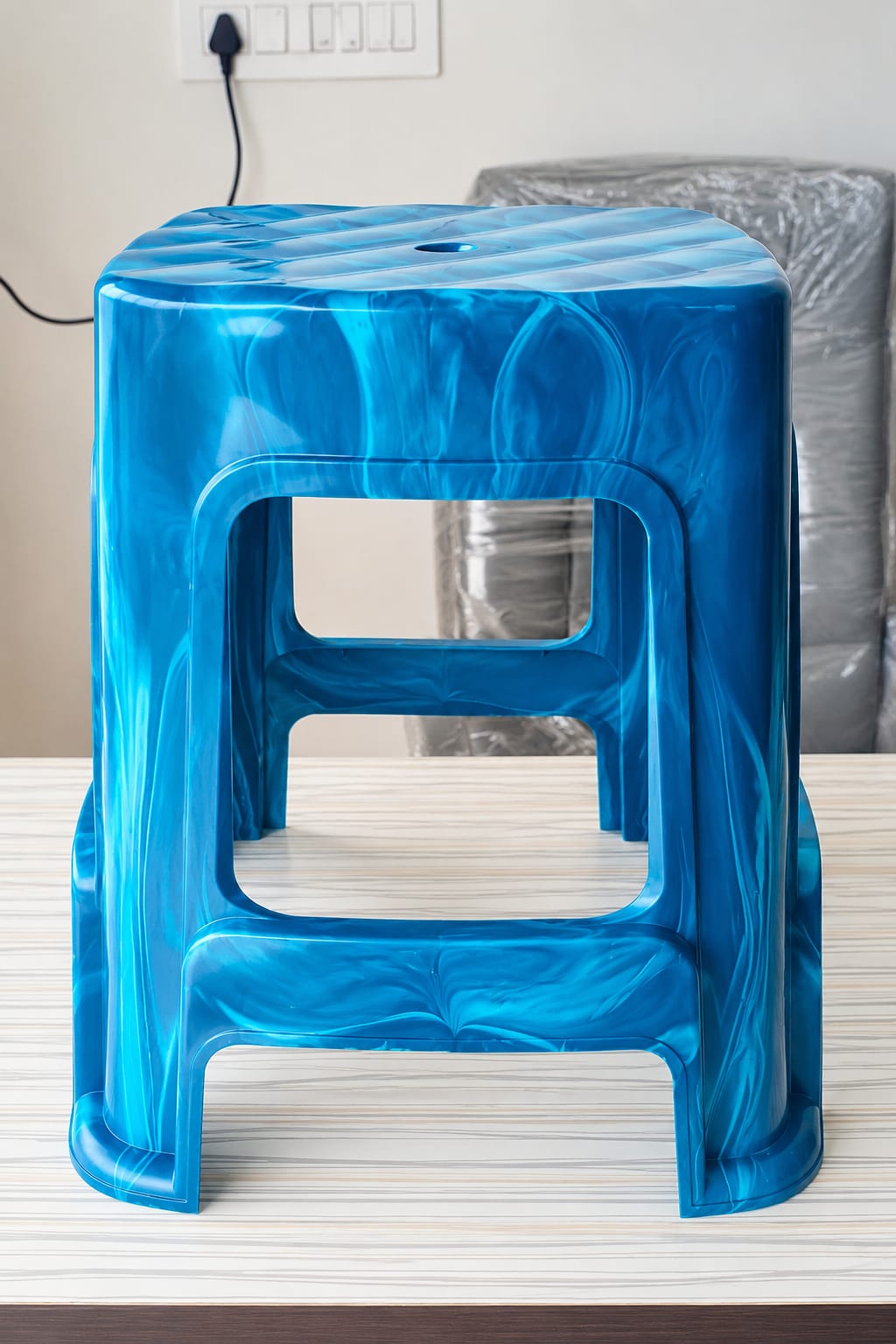 STOOL (Ele-G) — image 2