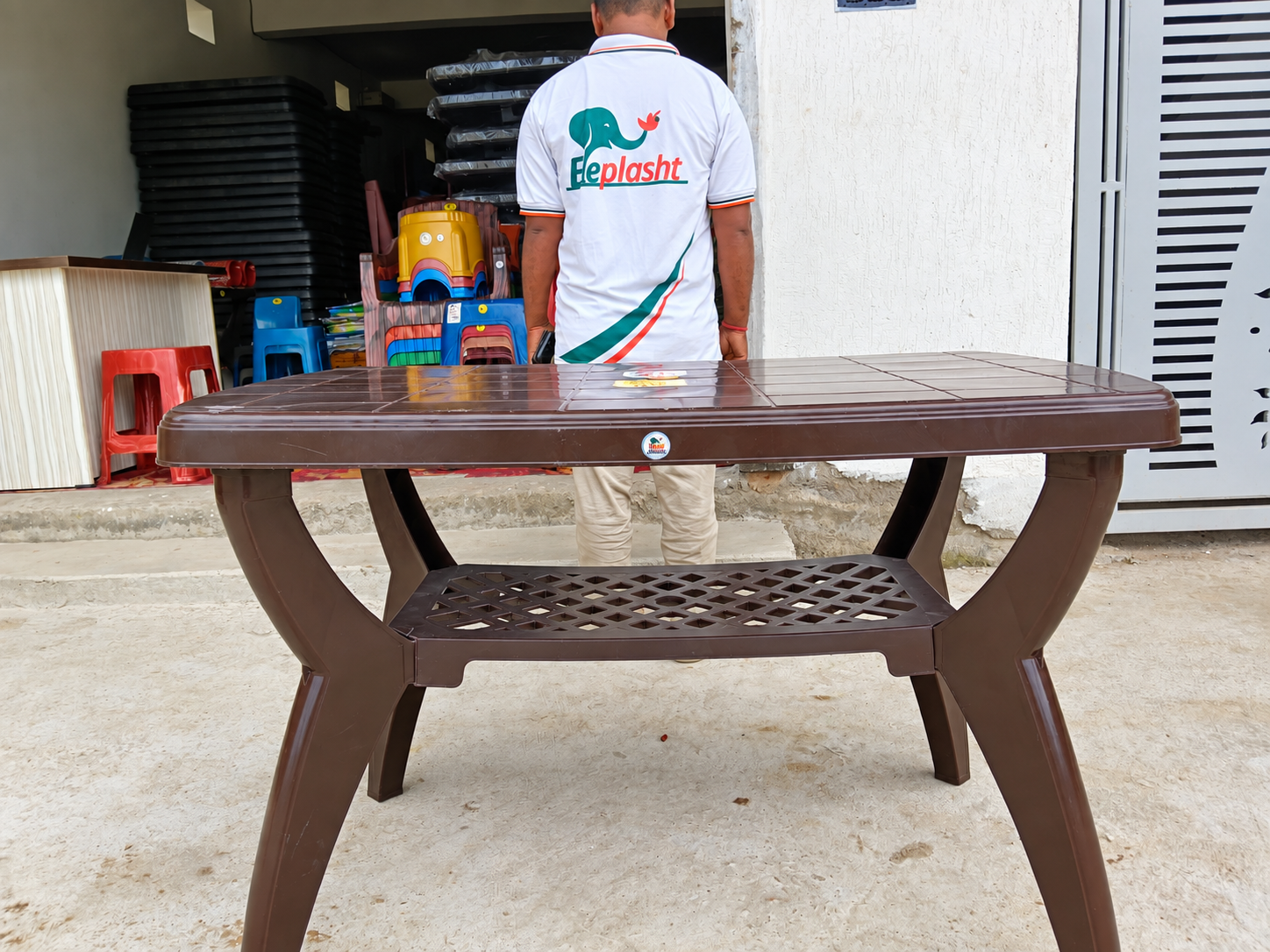 DINING TABLE "ROYAL"